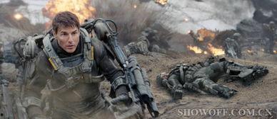 明日边缘在线观看高清,穿越时空的爱恋与战斗之旅  第1张